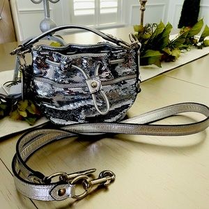 🤍Gorgeous Sliver Sequin Satchel🤍